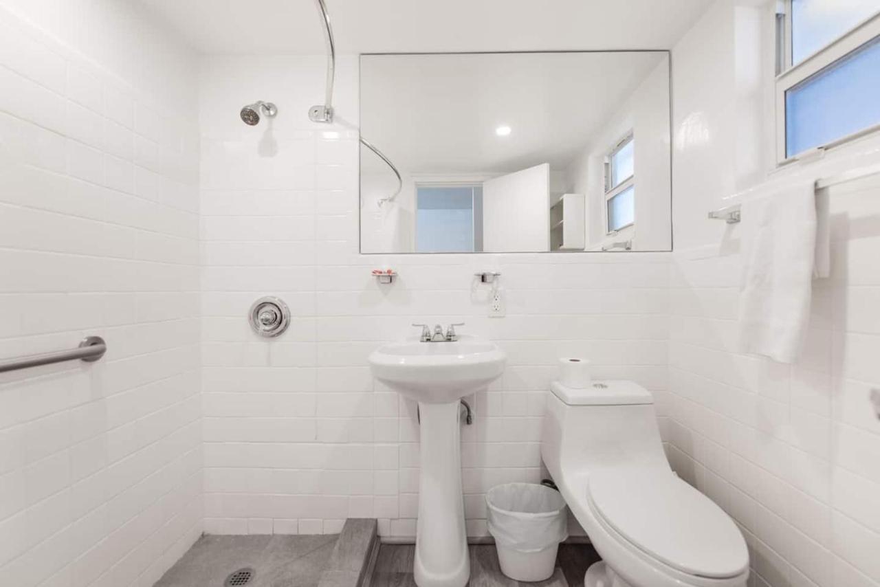 Cozy 1 Bedroom With Pool Steps From The Beach #41 Hollywood Exteriér fotografie