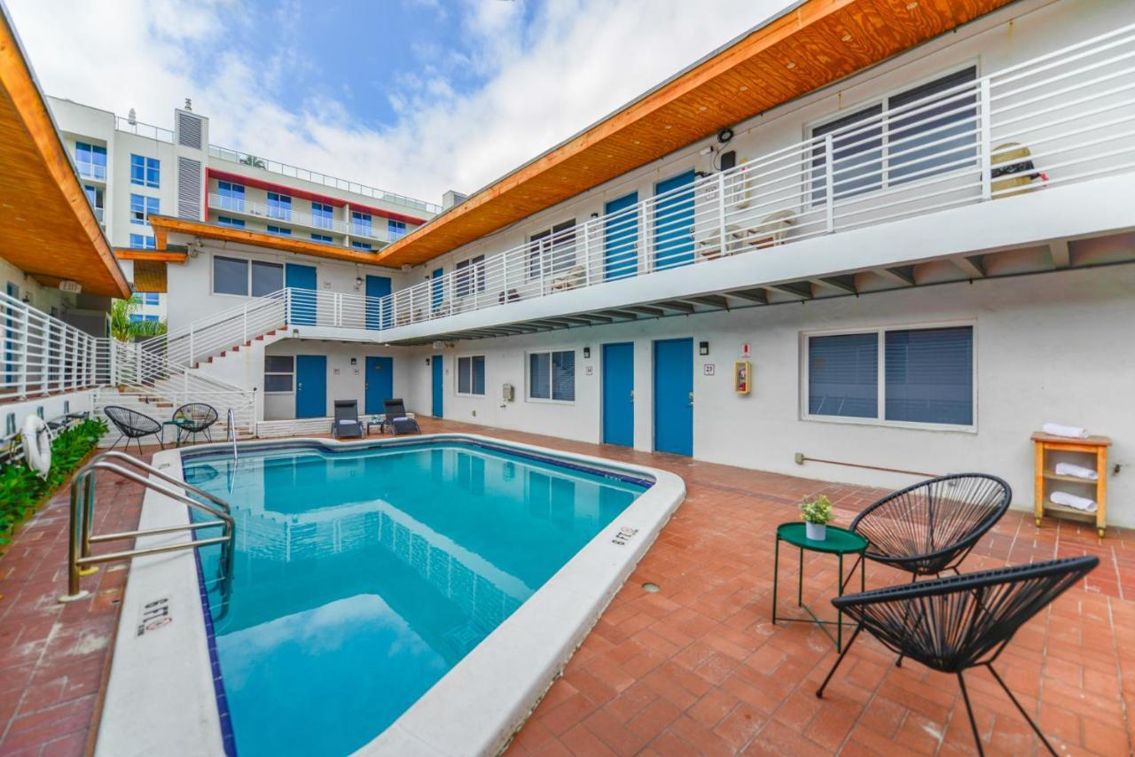 Cozy 1 Bedroom With Pool Steps From The Beach #41 Hollywood Exteriér fotografie